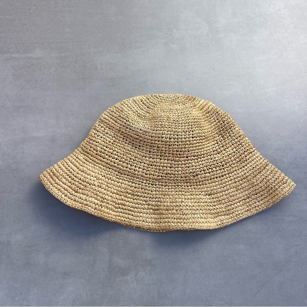 l*space Woven Straw Bucket Hat in Natural Tan